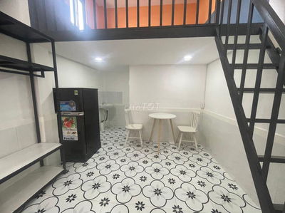 DUPLEX NHỎ XINH NGAY ĐH HUTECH, GTVT - 25M2 - FULL NT - FREE XE-CỬA SỔ