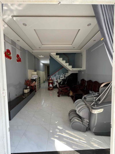 Nhà 1 trệt 1 lầu 110m2 phường Trấn Biên giá chỉ 2 tỉ 599tr thôi