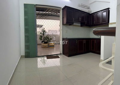 Nhà cho thuê vừa ở và kinh doanh, Phú Thọ Hòa, Q. Tân Phú