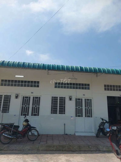 CHO THUÊ KIOT MẶT TIỀN DIỆN TÍCH RỘNG SỬ DỤNG 50M CHO GIA ĐÌNH Ở