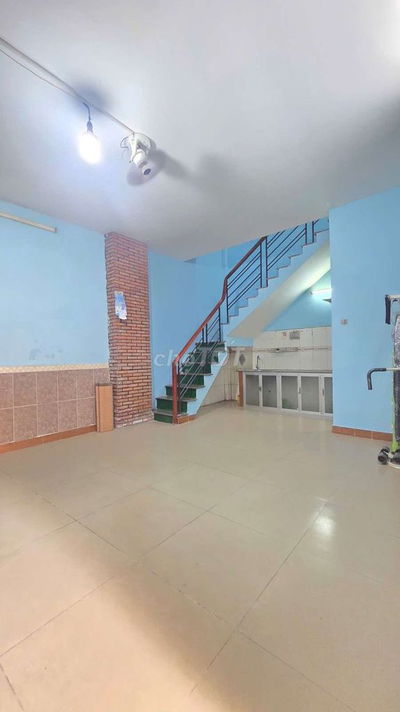 🔥HÀNG HIẾM - 2Tỷ95
NGUYỄN VĂN KHỐI GÒ VẤP - HẺM THÔNG CÁCH 30M