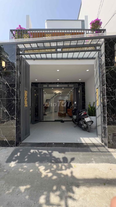 🏡 Bán Nhà Trệt Lầu 4 P.Ngủ _ DT 60m2 _ MT Đường Chính 🚗 Có Thể Ở & KD💥