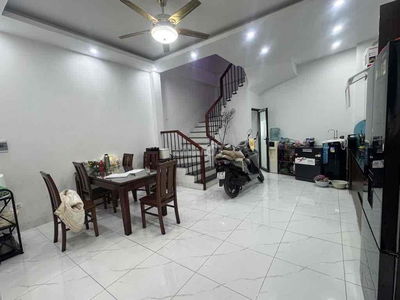 Bán nhà Mỗ Lao-gần phố-32m2 x 5 tầng chỉ hơn 7 tỷ