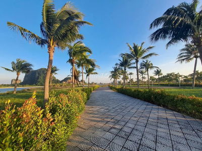 Đất rộng 9*20m cạnh công viên Đầm Sen, Nam Hòa Xuân.