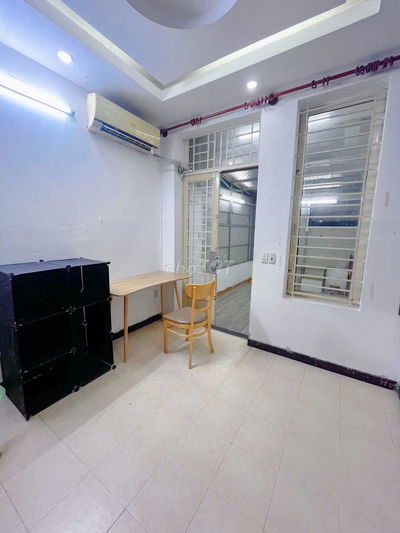 PHÒNG 1PN, Tách bếp, Rộng Rãi,Hai Bà Trưng, Q3