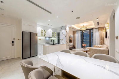 Nắm giỏ hàng nhiều căn đang bán tại Vinhomes Central Park. Liên hệ : Khánh Huyền xem nhà 24/7