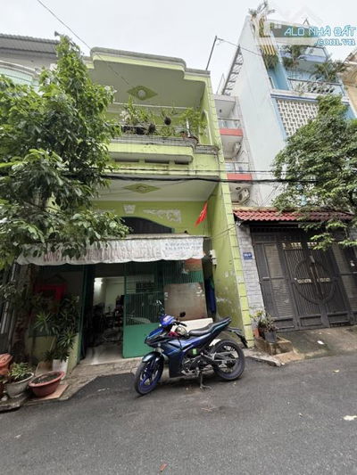 BÁN NHÀ CŨ 140M², MẶT TIỀN 5M,  ĐƯỜNG 8M KINH DOANH CÓ LỀ,  PHẠM VĂN CHIÊU XE HƠI THÔNG