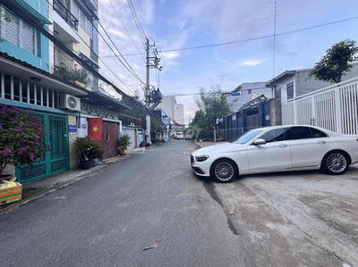 Bán nhà c4 - 80m2 - đường số 25- Hiệp Bình Chánh- khu bên sông