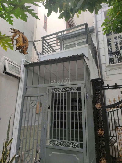 Nhà trệt lầu 2,8*13 xe hơi tận cửa f14 gò vấp