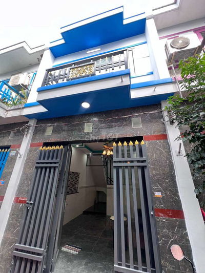 Nhà giá rẻ NGAY Ngã 3 Tân Kim đường Quốc Lộ 50, có sổ hồng