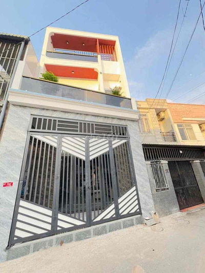 BÁN NHÀ BÌNH CHUẨN 1 Lầu 1 Trệt 1 Tum 3 PN