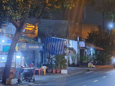 Bán nhà MTKD 8- Trần Tấn