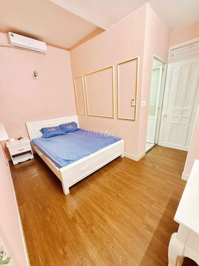 cho thuê phòng full nội thất , ban công sạch sẽ Nguyễn trãi q5