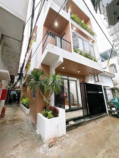 Bán nhà 3 tầng 3 phòng ngủ 55m2 2 mặt kiệt Nguyễn Hoàng, Đà Nẵng
