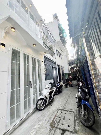 Nhà Phố khu Lâm Văn Bền Gần Trường Nguyễn Hữu Thọ,2 Tầng 3pn. giá 4ty1