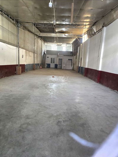 CHO THUÊ KHO,XƯỞNG 6X30M GIÁ 16TR/T, NGAY EON TÂN PHÚ