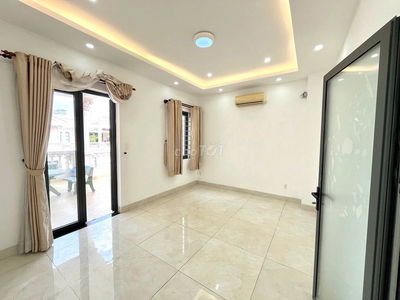 Cho thuê văn phòng Cityland nguyên lầu 2 phòng có thang máy 8-9tr