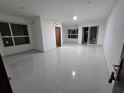 Bán lỗ căn hộ 2PN tại Sunrise Riverside, 3,1 tỷ có sẵn hợp đồng thuê