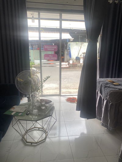 Cho thuê nhà kinh doanh