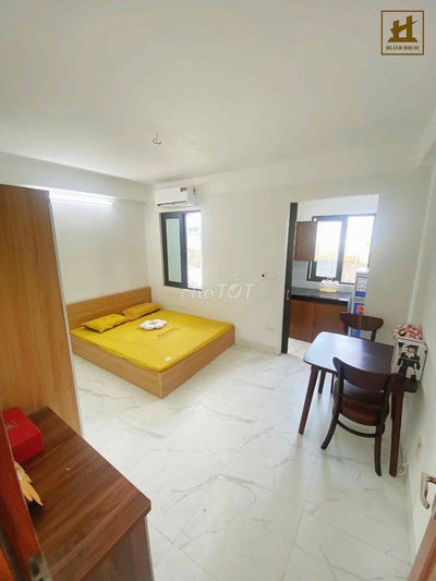 Cho thuê gấp tại Cầu Tó, giá chỉ 3,5, ngay chân cầu Tó, oto đỗ cửa