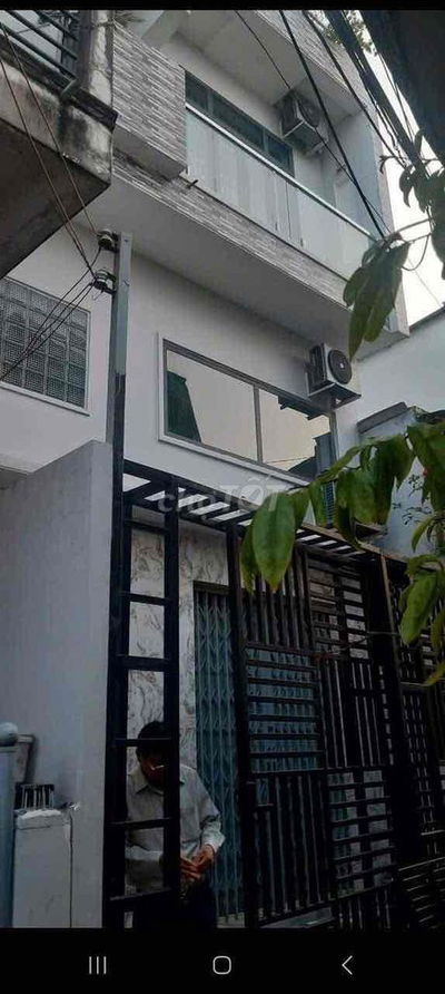 Nhà 3 tầng Tết Mậu Thân vào 200m, phường 4, Mỹ Tho.