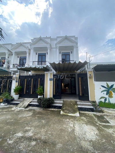 Bán Gấp Nhà Đẹp 4x16m gần Chợ Vườn Lài  – 1 lầu – hẻm 8m – giá mềm