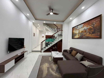 Cho thuê nhà hẻm xe hơi 7A Thành Thái P14, Q10 dt 3,8x16m 2L 4p 4wc ST