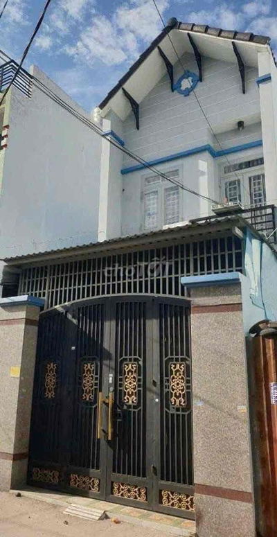 chính chủ cần bán nhà 2 tầng 2pn 2wc hẻm 5m gần trường Kim Đồng