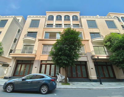 Chính chủ bán liền kề 80m² , đã hoàn thiện 3 tầng, tiết kiệm 1 tỷ, giá hơn 12 tỷ