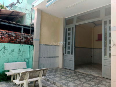 BÁN NHÀ 182M2 CẤP 4 TIỆN XÂY MỚI HẺM 3M GẦN CẦU GẠCH DƠI NHÀ BÈ