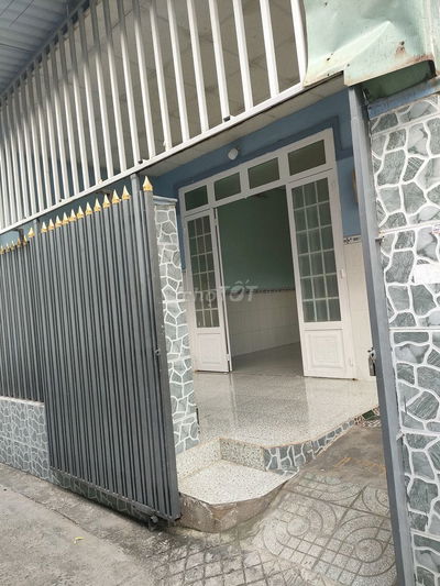 Chính chủ cho thuê nhà nguyên căn, cách phà Cát Lái 2km