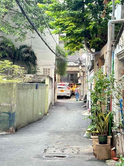 NHÀ NHỎ GẦN VÒNG XOAY CV GIA ĐỊNH 🌼 CÓ SÂN ĐỂ XE 🌼 KHÔNG QUY HOẠCH LG