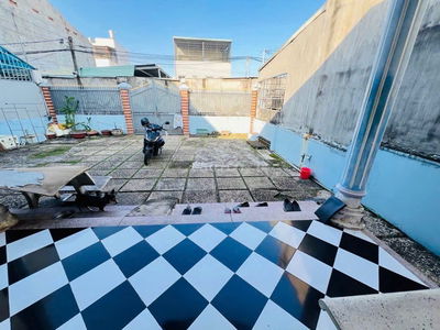 NHÀ 2 MẶT HẺM – CHIA ĐƯỢC 2 CĂN – KHU THƯƠNG MẠI MAN THIỆN – GIÁ 7 TỶ