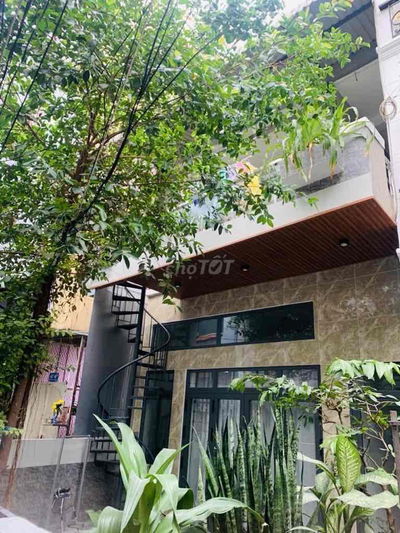 NHÀ MỚI TIỀM NĂNG, NỞ HẬU - CMT8 - 4.5X18(67/93M2), 4TẦNG - NHỈNH 8TỶ