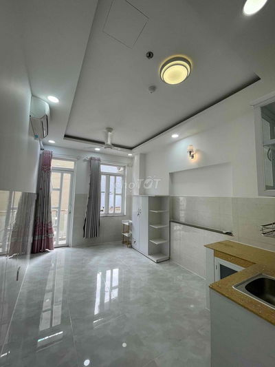 CĂN HỘ Mini FULL, GIÁ 4.2 triệu, gần CV Lê Thị Riêng.