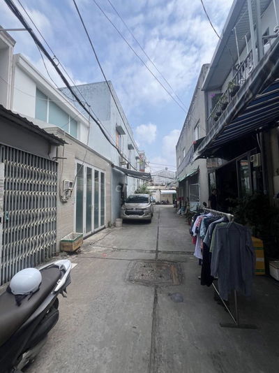 Gấp Bán Giáp Tân Phú 49m(4 X 12.5) Chỉ 3.252 Tỷ HXH Thông Lê Văn Quới