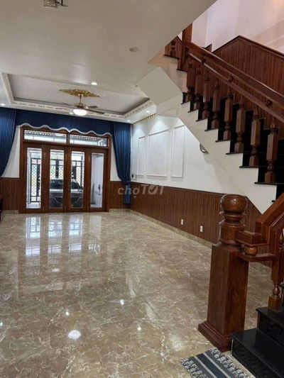 Nhà phú tân 4 phòng ngủ full nội thất