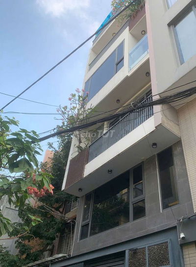 🔥🔥CHO THUÊ NHÀ TRỆT 4 LẦU CÓ THANG MÁY ĐƯỜNG LÊ VĂN SỸ.