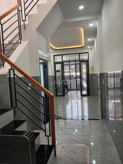 Bán Nhà MT kinh doanh chỉ nhỉnh 3 tỷ TL - 1 trệt 1 Lầu. nhà mới đẹp
