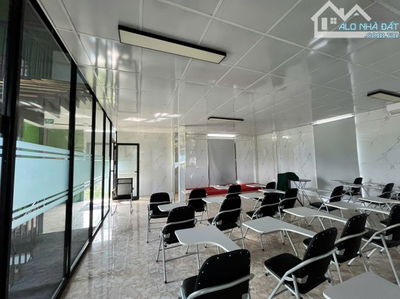 Nhà mặt tiền Nguyễn Đình Hoàn. Khu phước hợp thương mại dịch vụ sơn trà