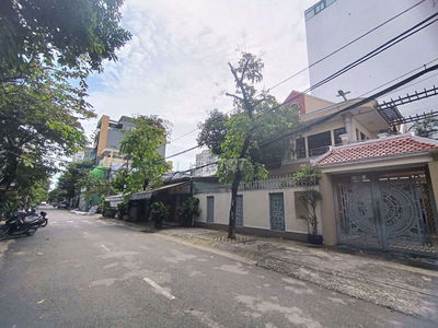 NHÀ 3 TẦNG - HXH - KHU HIỆN HỮU - HOÀN CÔNG ĐỦ -TÂN MỸ Q7-SỔ VUÔNG VỨC