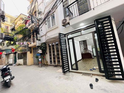 Nhà LĨNH NAM - VĨNH HƯNG