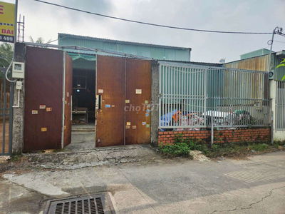 Cho thuê kho rẻ 10tr, 300m2