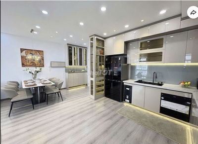 Cực sốc: Cho thuê Scenic Valley giá rẻ nhất Phú Mỹ Hưng.