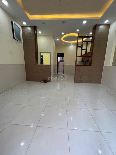 NHÀ 4 PHÒNG HẺM BA GÁC HỒNG BÀNG