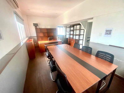 Chính chủ cho thuê văn phòng 30 -80m2 ở Căn góc 2 MT Khánh Hội Quận 4