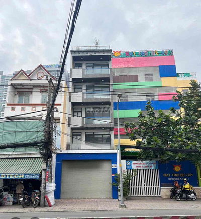 [5.5x22m] Sàn suốt Thang Máy-PCCC Mặt tiền trung tâm Quận 7- Giá 70tr