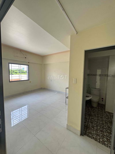 CHO THUÊ PHÒNG CHDV CÓ MÁY LẠNH NGAY CĐ CÔNG THƯƠNG