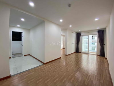 Cho thuê căn hộ 2pn2wc Diamond Riverside có máy lạnh giá 8trieu/tháng