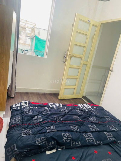 CC Cho thuê Phòng có cửa sổ lớn Phan Văn Trị BT Giá rẻ